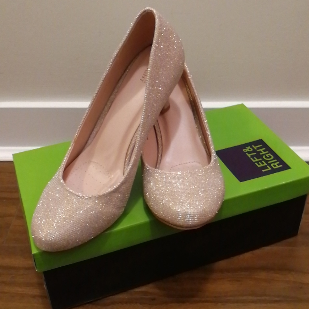 (3/$40) Brand new sparkly nude stilettos by Left & Roght